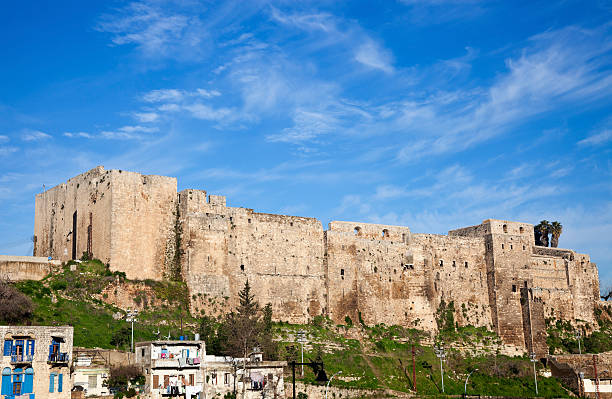 ciudadela de raymond de saint-gilles - tripoli fotografías e imágenes de stock