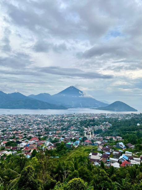 Ternate Tidore The landscape of Ternate, North Maluku, Indonesia, in the afternoon, with Tidore Island as the background ternate stock pictures, royalty-free photos & images