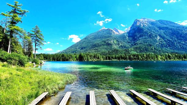 lake Hintersee in summertime Hintersee im Sommer Bootsanlegestelle berchtesgaden national park photos stock pictures, royalty-free photos & images