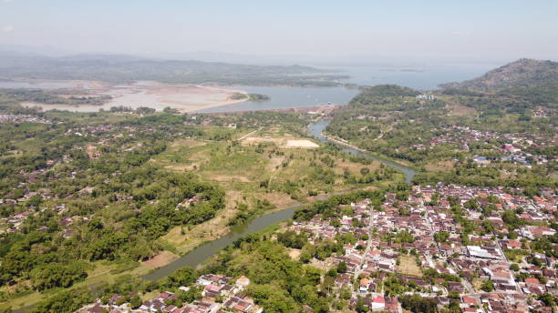 istock a small town in a mountain valley 1477534553