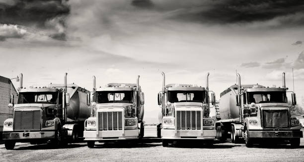 istock Convoy Truck, California. 1477551950