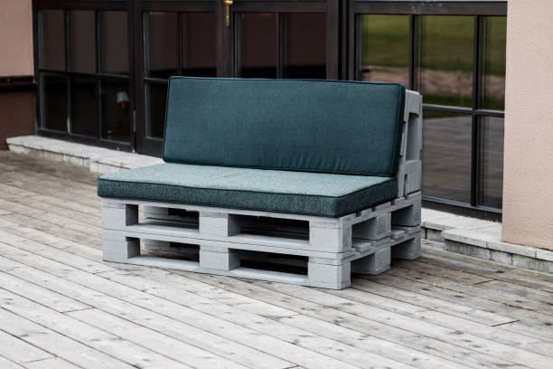 istock bench made from old wooden storage pallets 1477552533