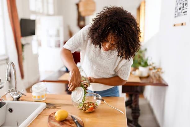 istock Delicious Greens and Veggies in a Bowl 1477599300