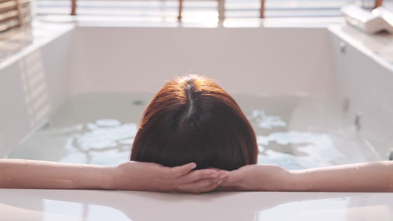 The Ultimate Relaxation: Experiencing a Jacuzzi Bath in Dubai The Ultimate Relaxation: Experiencing a Jacuzzi Bath in Dubai