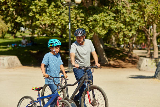 istock Father and son spending weekend leisure together 1477751192