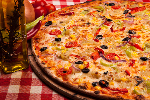 italian vegetarian pizza