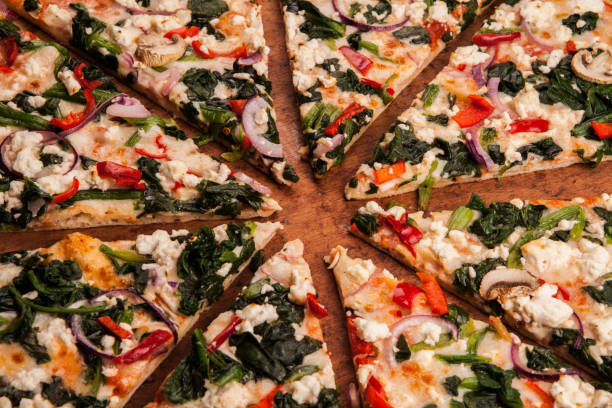 sliced spinach pizza