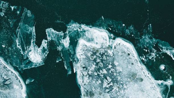 istock Several ice pieces in a dark and mysterious aquatic environment 1477796993