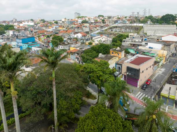 istock Poor neighborhood 1477920073