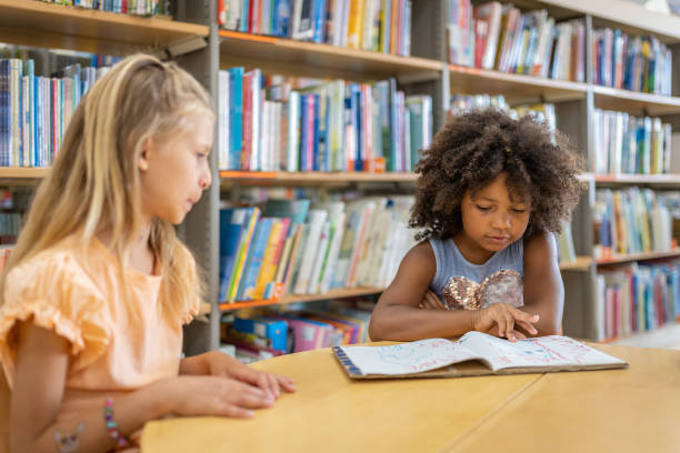 istock Preschoolers in the library 1477940512