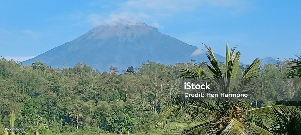 Rozštěp hory - Bez autorských poplatků Alpinismus - Lezení Stock fotka Rozštěp hory - Bez autorských poplatků Alpinismus - Lezení Stock fotka