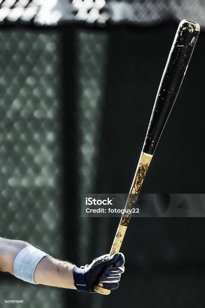 Bates Left Hand Baseball Bat In Left Hand Stock Photo - Download Image Now - Baseball ...