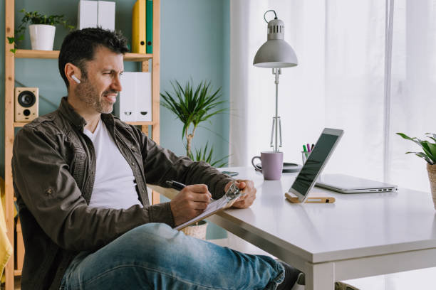 istock Businessman working at home 1478020698