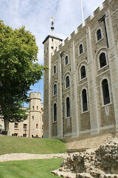istock Tower of London 147802285