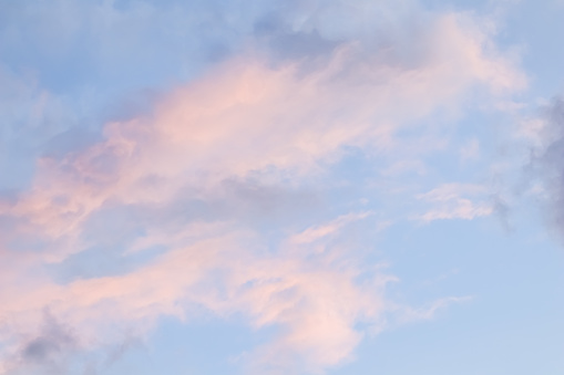 Gorgeous and mystyfying cotton candy coloured pink and blue skies as seen from canada.