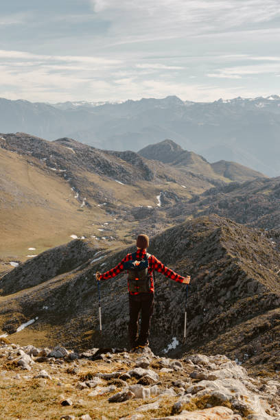 istock people on the mountain 1478028958