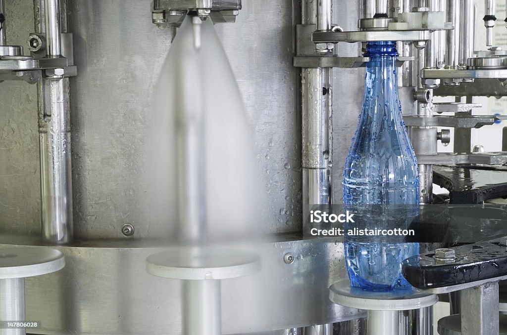 Wasserflasche Produktion-Maschine - Lizenzfrei Abfüllanlage Stock-Foto