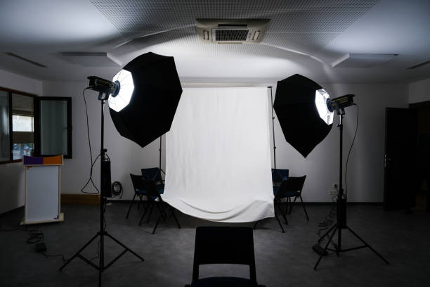 istock An ordinary day at the photographer's studio 1478078274