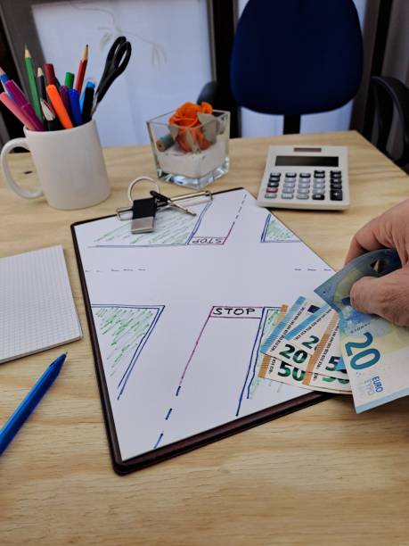 istock Drawing Road Crossing Insurance Office 1478084768