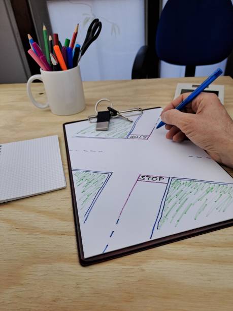 istock Drawing Road Crossing Insurance Office 1478084814