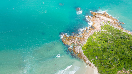 praia dos ilheus governador celso ramos santa catarina