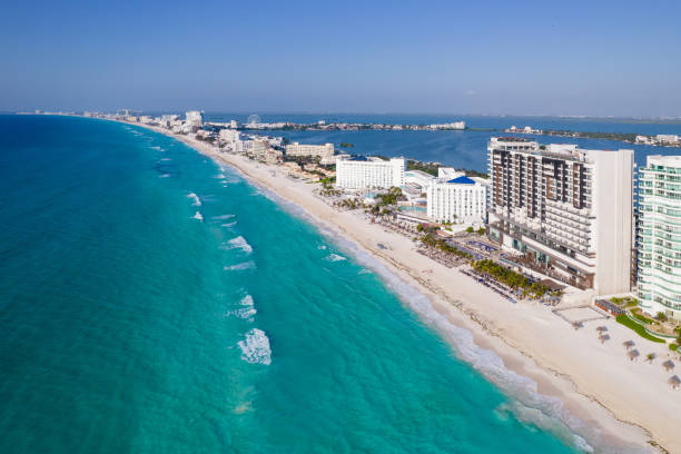 istock Mexico Cancun, beautiful Caribbean coast, top view. 1478157549