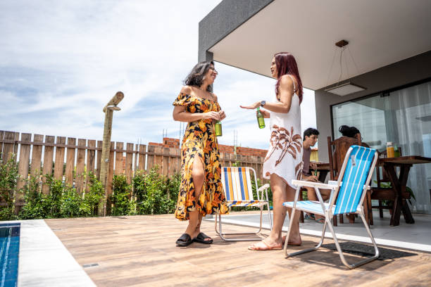 istock Friends talking outdoors 1478170654