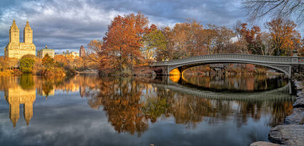 istock Bow bridge, early morning in late autumn 1478213567