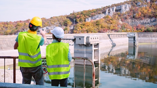 Working day on a hydroelectric power plant with a mobile app.