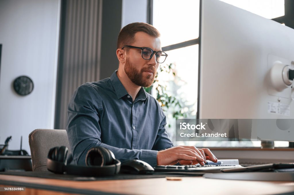 Man Using Keyboard Typing On The Keyboard Man In Formal Clothes Is Working In The Modern ...
