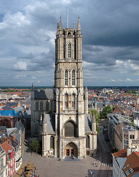 istock Saint Bavo Cathedral in Ghent, Belgium 147834340