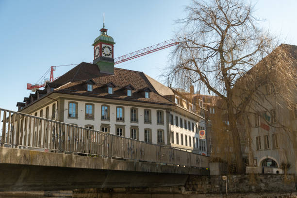 centrum miasta w thun w szwajcarii - thun cityscape famous place switzerland zdjęcia i obrazy z banku zdjęć