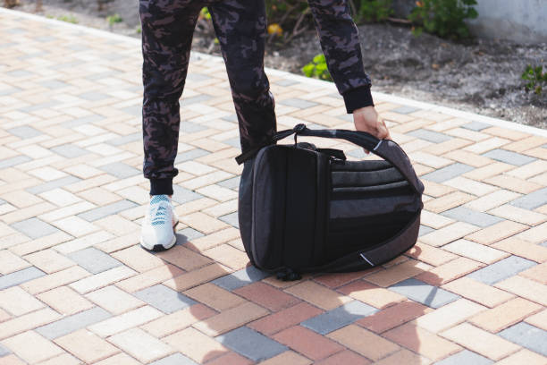 istock Young sportsman getting ready to do a workout in the park 1478409063