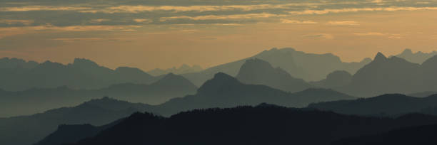 istock Mountain ranges at sunrise, view from Rigi Kulm, Switzerland. 1478410839