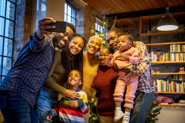 istock Family take selfie at Christmas 1478455723