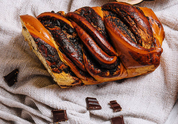 istock Homemade yest buns with poppy seed 1478461328