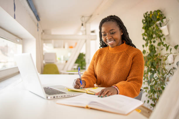 istock Entrepreneur is running her online business 1478526485