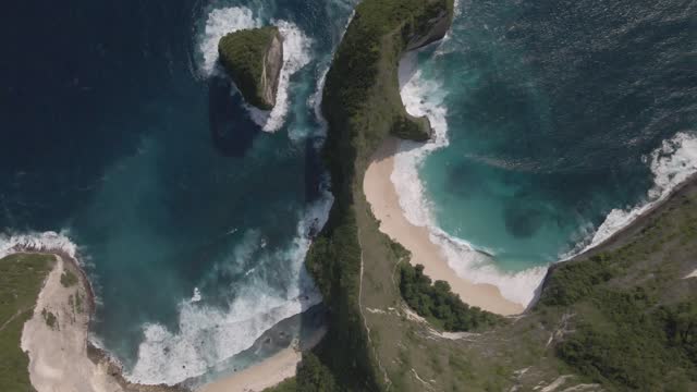 Aerial view Kelingking Beach on Nusa Penida Island, Bali, Indonesia. 4K D-Cinelike