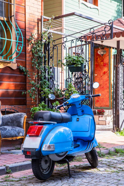 istock Blue vintage scooter in Istanbul, Turkey 1478656381