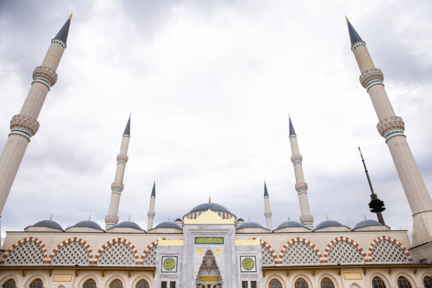 istock Camlica Mosque in Istanbul, Turkey 1478656659