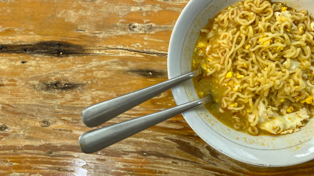 istock instant noodles in white bowl 1478669253