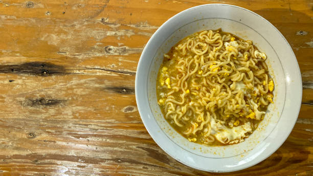 istock instant noodles in white bowl 1478669348