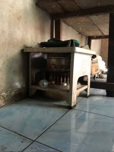 istock oil-fired stove 1478707240