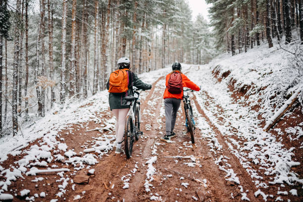 istock Women enjoy cycling 1478735698