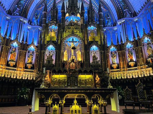 istock Notre-Dame Basilica of Montreal 1478751087