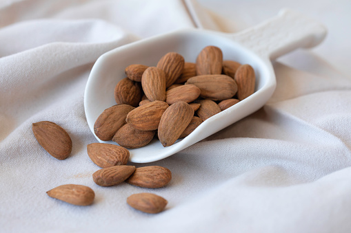 Cashews, pistachios, almonds, walnuts, hazelnuts. Mixed nuts.