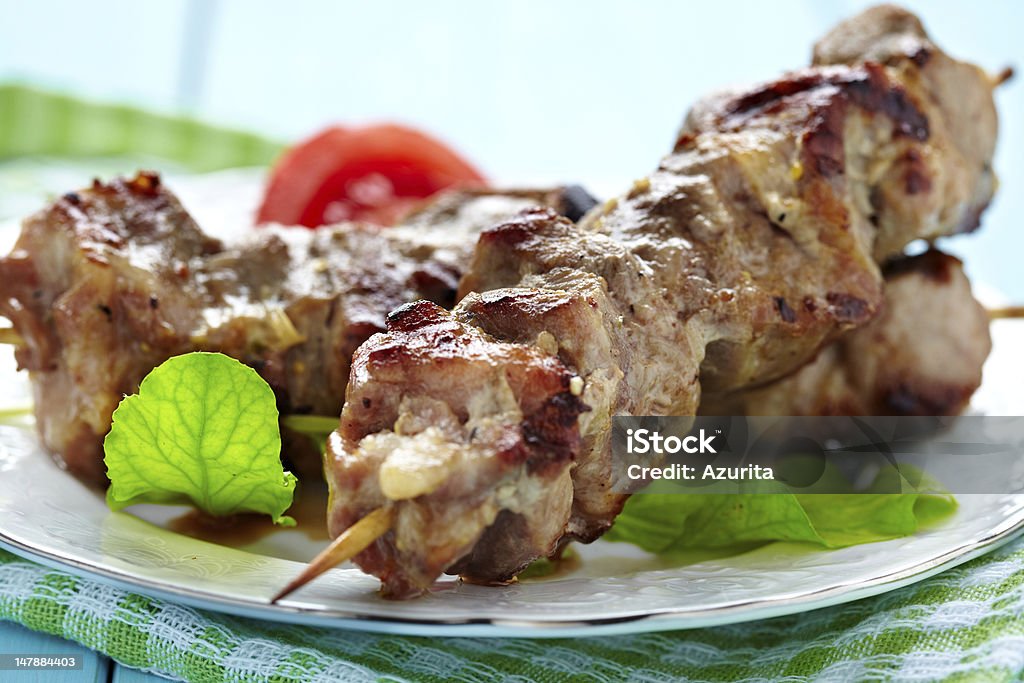Griglia shish kebab - Foto stock royalty-free di Alla griglia