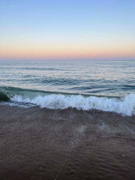 istock Sunset At The Ocean 1 1478860586