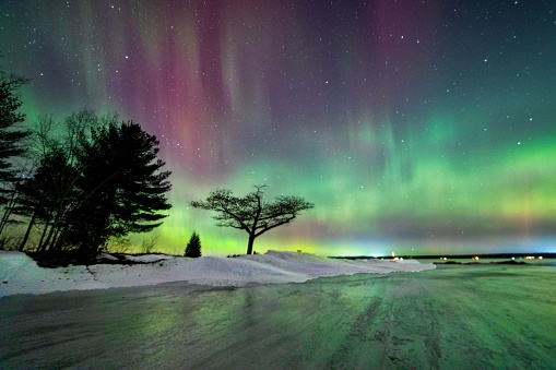 Detroit Point, Higgins Lake, Michigan.  Northern lights, aurora borealis.
