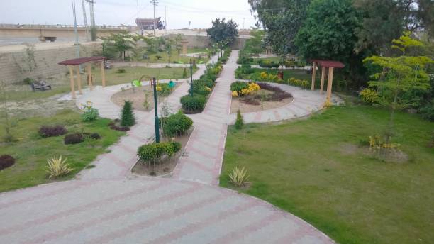istock kamal park taunsa 1478942200
